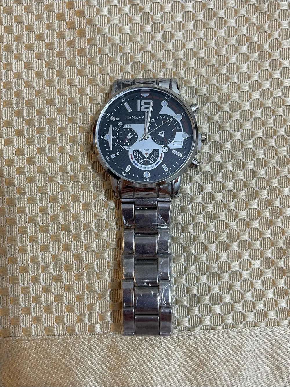Geneva Men's Silver Watch with Black Dial